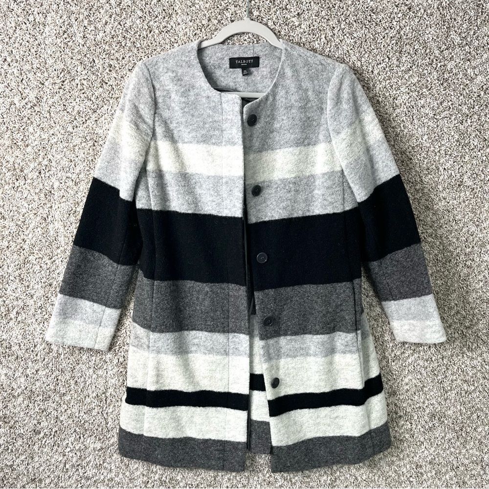 Talbots Coat Women’s‎ MP Gray/Black/White Gradient Striped Wool Hidden Button